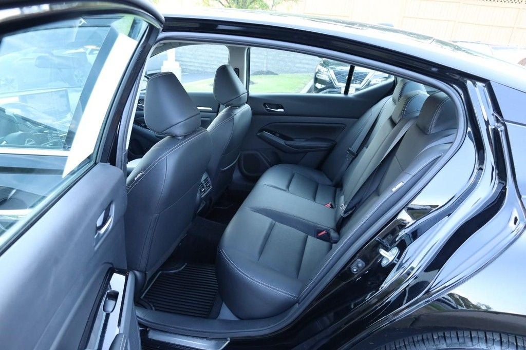 2025 Nissan Altima SL