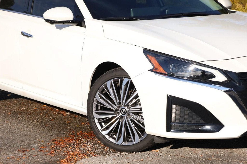 2025 Nissan Altima SL