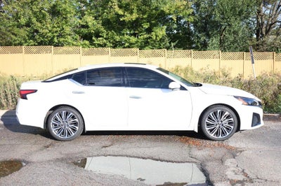 2025 Nissan Altima SL
