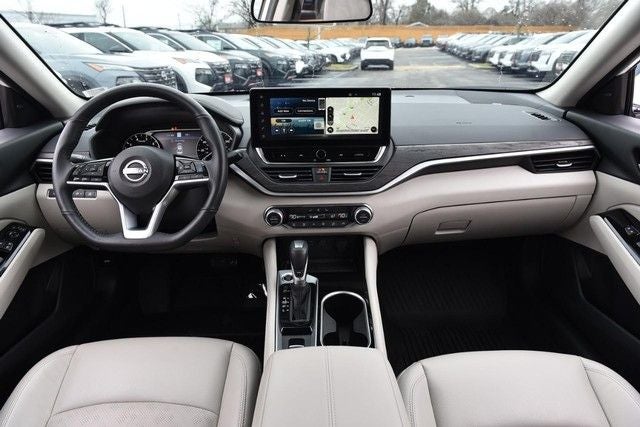 2025 Nissan Altima SL