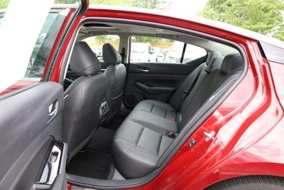 2025 Nissan Altima SL