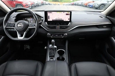 2025 Nissan Altima SL