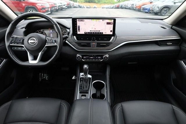 2025 Nissan Altima SL