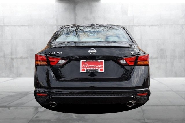 2025 Nissan Altima SL