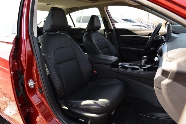 2025 Nissan Altima SL