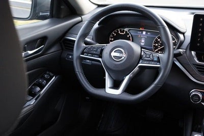 2025 Nissan Altima SL
