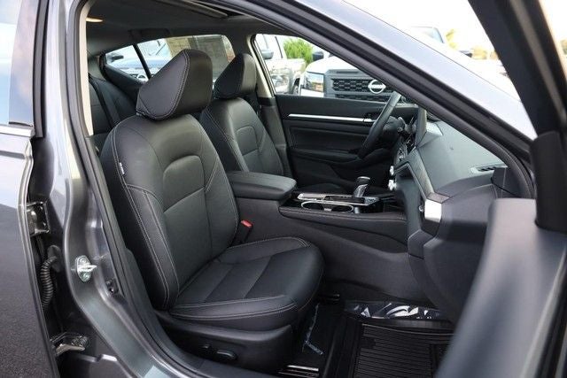 2025 Nissan Altima SL