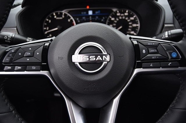 2025 Nissan Altima SL