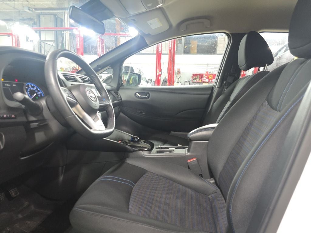 2024 Nissan Leaf SV Plus