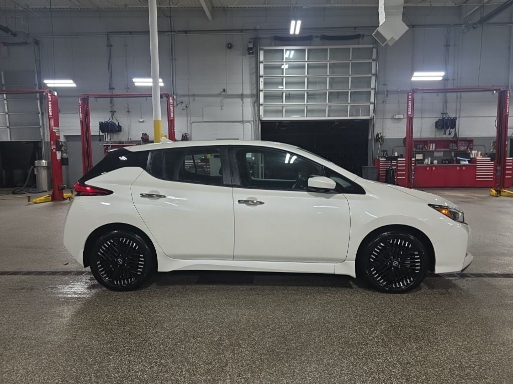 2024 Nissan Leaf SV Plus