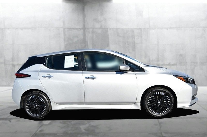 2024 Nissan Leaf SV Plus