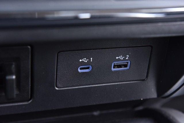 2024 Nissan Titan SV 4WD Tow, Utility & Convenience Packages