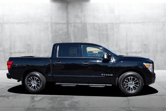 2024 Nissan Titan SV 4WD Tow, Utility & Convenience Packages
