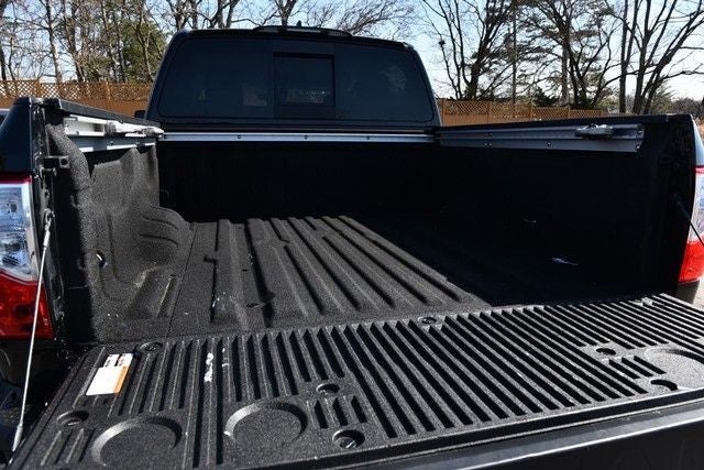 2024 Nissan Titan SV 4WD Tow, Utility & Convenience Packages