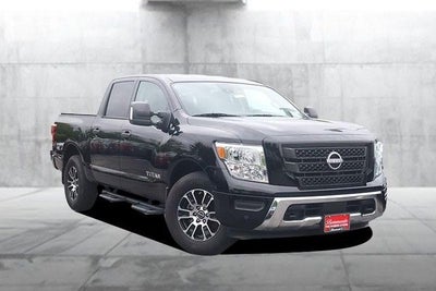 2024 Nissan Titan SV 4WD Convenience/ Utility/ Tow Packages