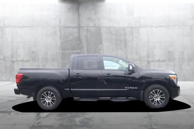 2024 Nissan Titan SV 4WD Convenience/ Utility/ Tow Packages