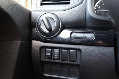2024 Nissan Titan XD SV 4WD Utility & Convenience Packages