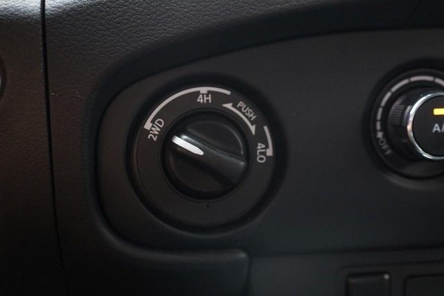 2022 Nissan Frontier Crew Cab S