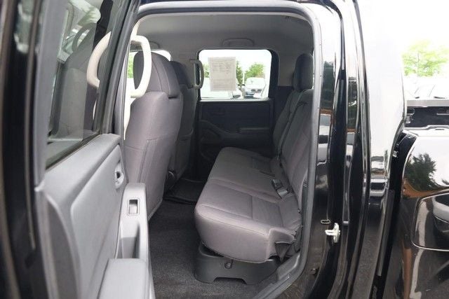 2022 Nissan Frontier Crew Cab S