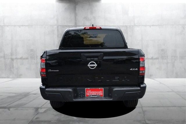 2022 Nissan Frontier Crew Cab S