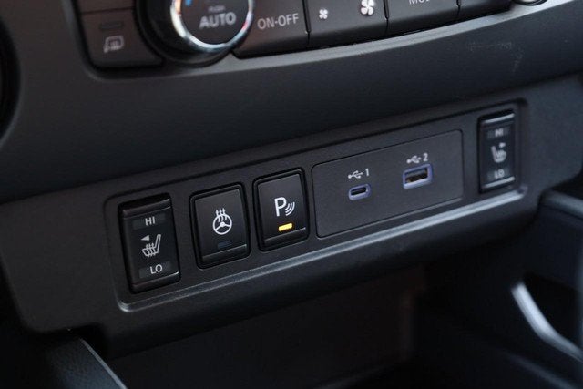 2027 Nissan Frontier Crew Cab SV