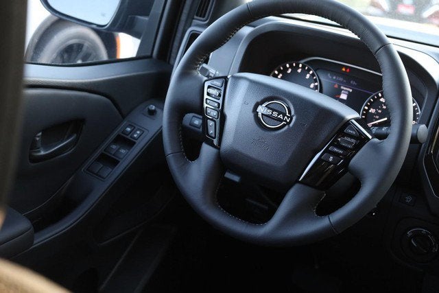 2027 Nissan Frontier Crew Cab SV