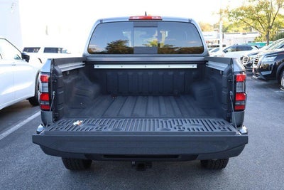 2027 Nissan Frontier Crew Cab SV