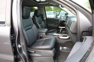 2022 Nissan Frontier SV 4WD Premium/ Tech/ Conv Pkgs [MotorTrend Certified