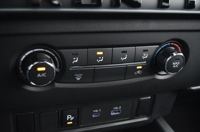 2026 Nissan Frontier Crew Cab SV