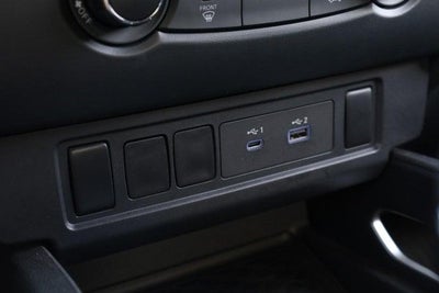 2022 Nissan Frontier Crew Cab SV