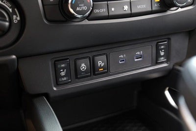 2026 Nissan Frontier Crew Cab SV