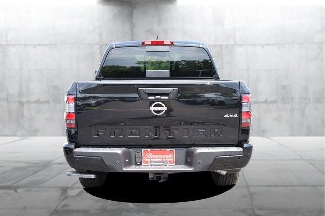 2026 Nissan Frontier Crew Cab SV