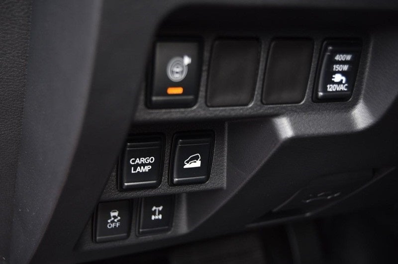 2025 Nissan Frontier Crew Cab PRO-4X®