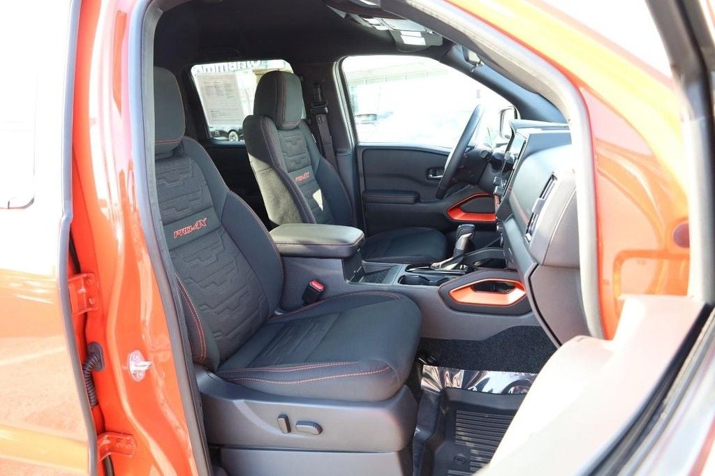 2025 Nissan Frontier Crew Cab PRO-4X®