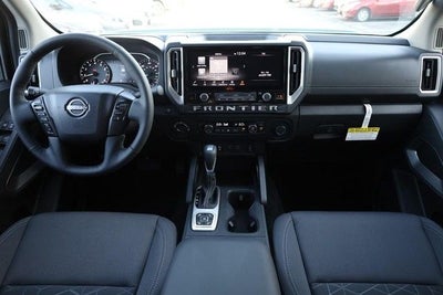 2026 Nissan Frontier Crew Cab SV
