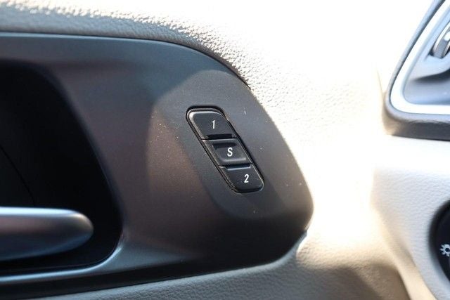 2020 Chrysler Pacifica Touring L Plus