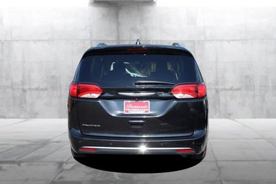2020 Chrysler Pacifica Touring L Plus