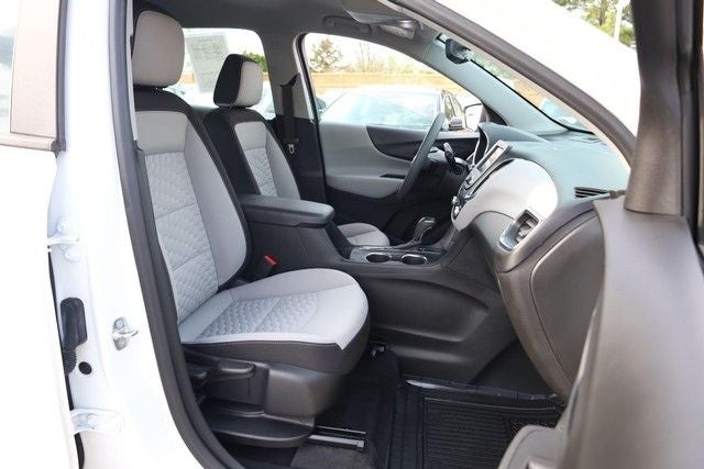 2020 Chevrolet Equinox LS [MotorTrend Certified]