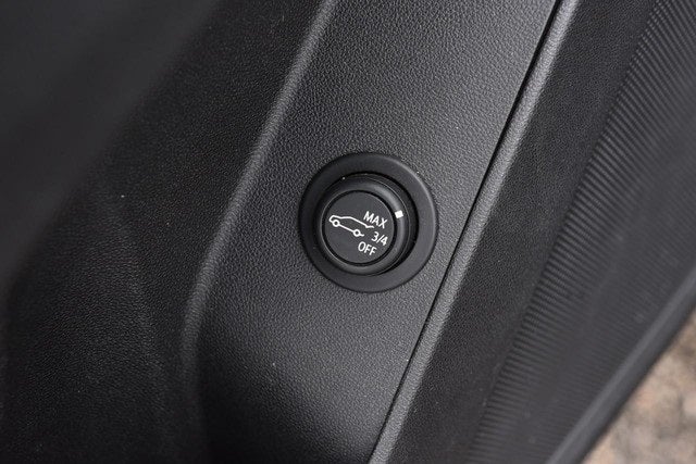 2020 Chevrolet Equinox LT Driver Convenience & Confidence Packages