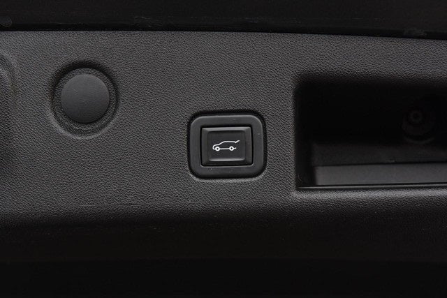 2020 Chevrolet Equinox LT Driver Convenience & Confidence Packages