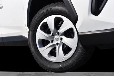 2024 Toyota RAV4 LE AWD