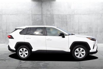 2024 Toyota RAV4 LE AWD