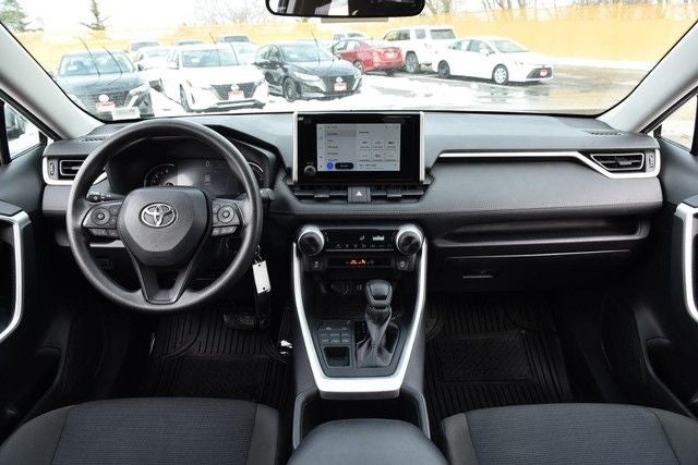 2024 Toyota RAV4 LE AWD