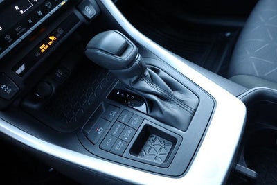 2025 Toyota RAV4 XLE AWD
