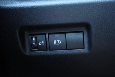 2025 Toyota RAV4 XLE AWD