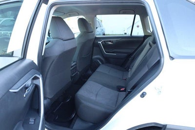 2025 Toyota RAV4 XLE AWD