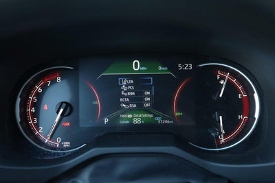 2025 Toyota RAV4 XLE AWD