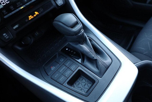2025 Toyota RAV4 XLE AWD