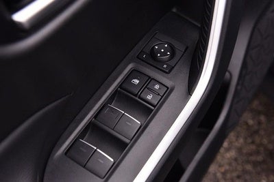 2025 Toyota RAV4 XLE AWD