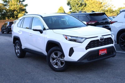 2025 Toyota RAV4 XLE AWD
